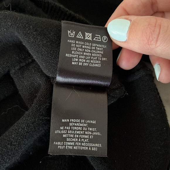 Embroidered cardigan - Picture 6 of 7